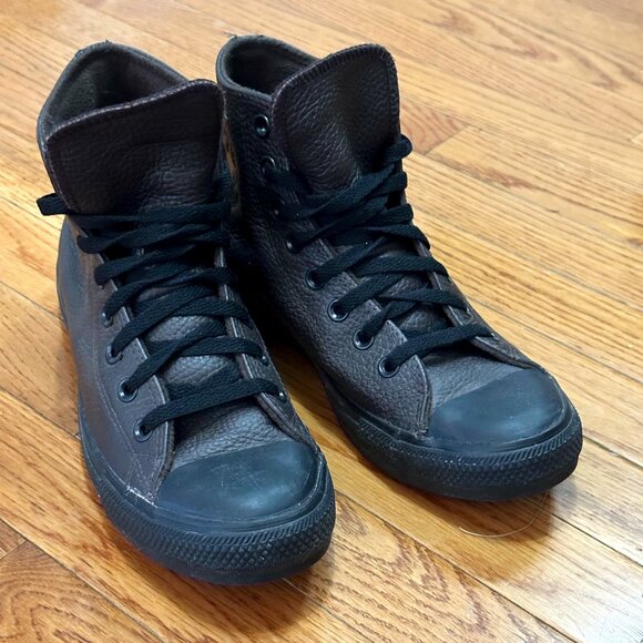 Converse Chuck Taylor All Star - Mens Size 7 - Picture 1 of 8